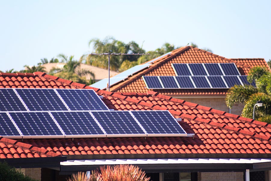 Best Batteries for Solar: Choose the Best for Your System