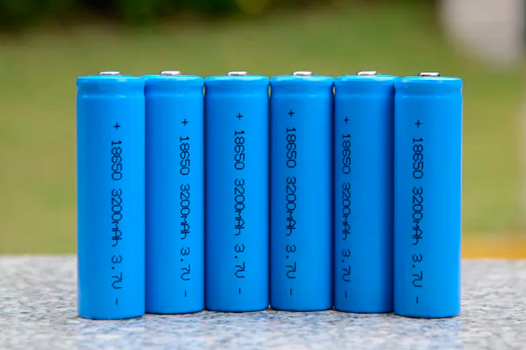How to choose 18650 lithium battery!